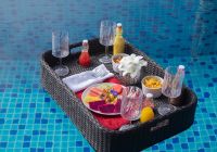 Sirru fen fushi sales maldivas floating juice bar