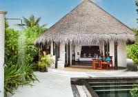 Sun siyam irufushi maldivas deluxe beach villa pool