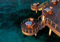 The nautilus maldives restaurante zeytoun mulher