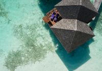 Water villa f