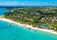 Ilhas maur cio trou aux biches beachcomber golf resort spa kayak