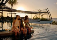 Lux grand baie bisou piscina amiga