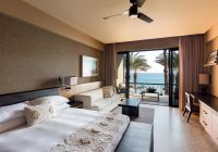 Jw los cabos casa maat deluxe king bed