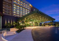 Mexico hard rock hotel cancun exterior entrance