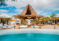 Mo ambique azura benguerra island peri peri beach fachada