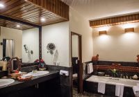 The dwarikas hotel banheiro junior suite