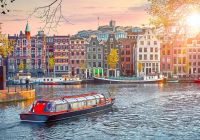 Paises baixos amsterda barco rio amstel