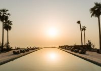 Qatar our habitas ras abrouq piscina por do sol