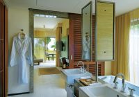 Banheiro Junior Suite, Constance Ephelia