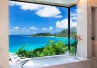 Raffles seychelles panoramic pool villa banheira