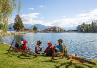 Passeio de biciclete em família em Crans Montana