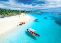 Tanzania zanzibar vista praia e cidade