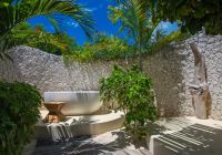 Zanzibar white sand luxury villas banheira extena