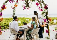 Zanzibar white sand luxury villas jantar romantico
