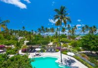 Zanzibar white sand luxury villas vista aerea