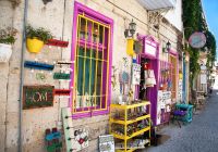 Antiga rua de Alacati, Izmir - Turquia.