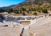 Odeon efeso turquia ruinas teatro
