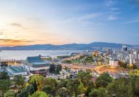 Vista da praça Konak - Izmir, Turquia.