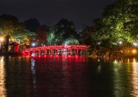 Ponto turístico: Ponte Huc, Hanói, Vietnã