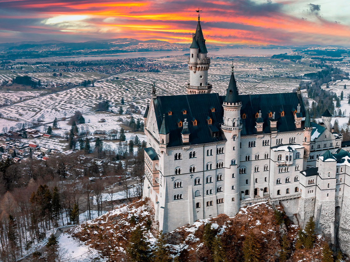 Vista aérea do Castelo Neuschwanstein