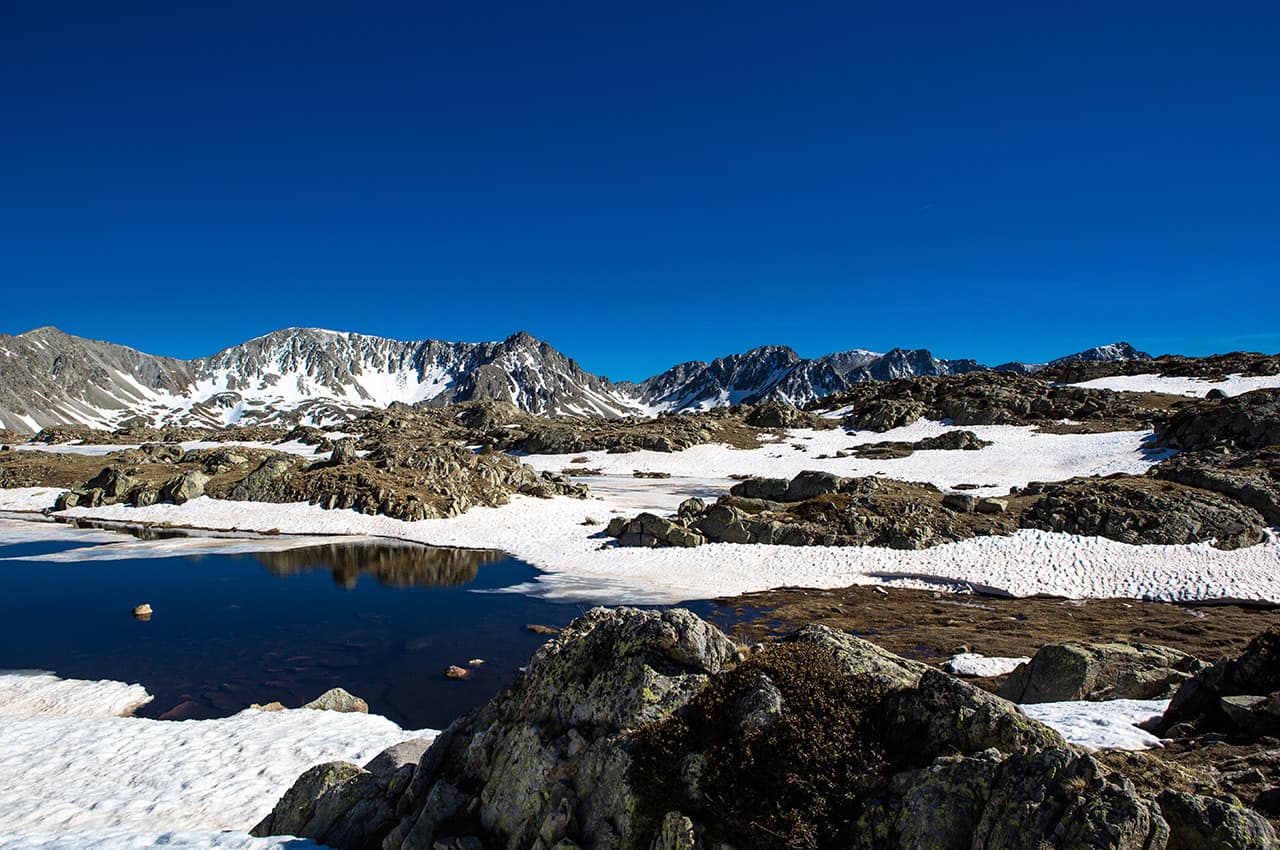 Andorra turisme paisagem estany forcat