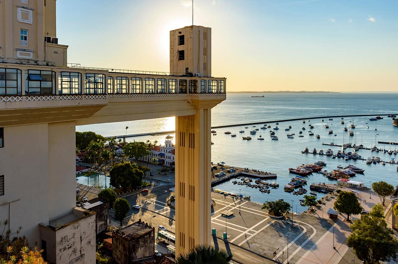 Elevador lacerda e baia de todos os santos salvador bahia