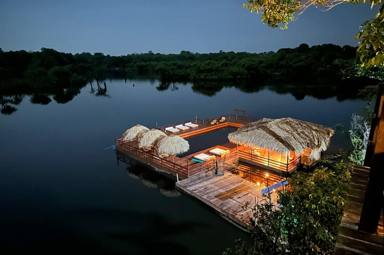 Juma lodge plataforma no rio