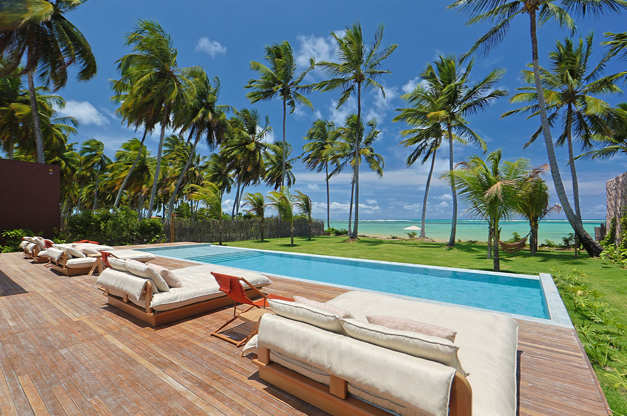 Psicina com vista para o mar origem patacho design hotel