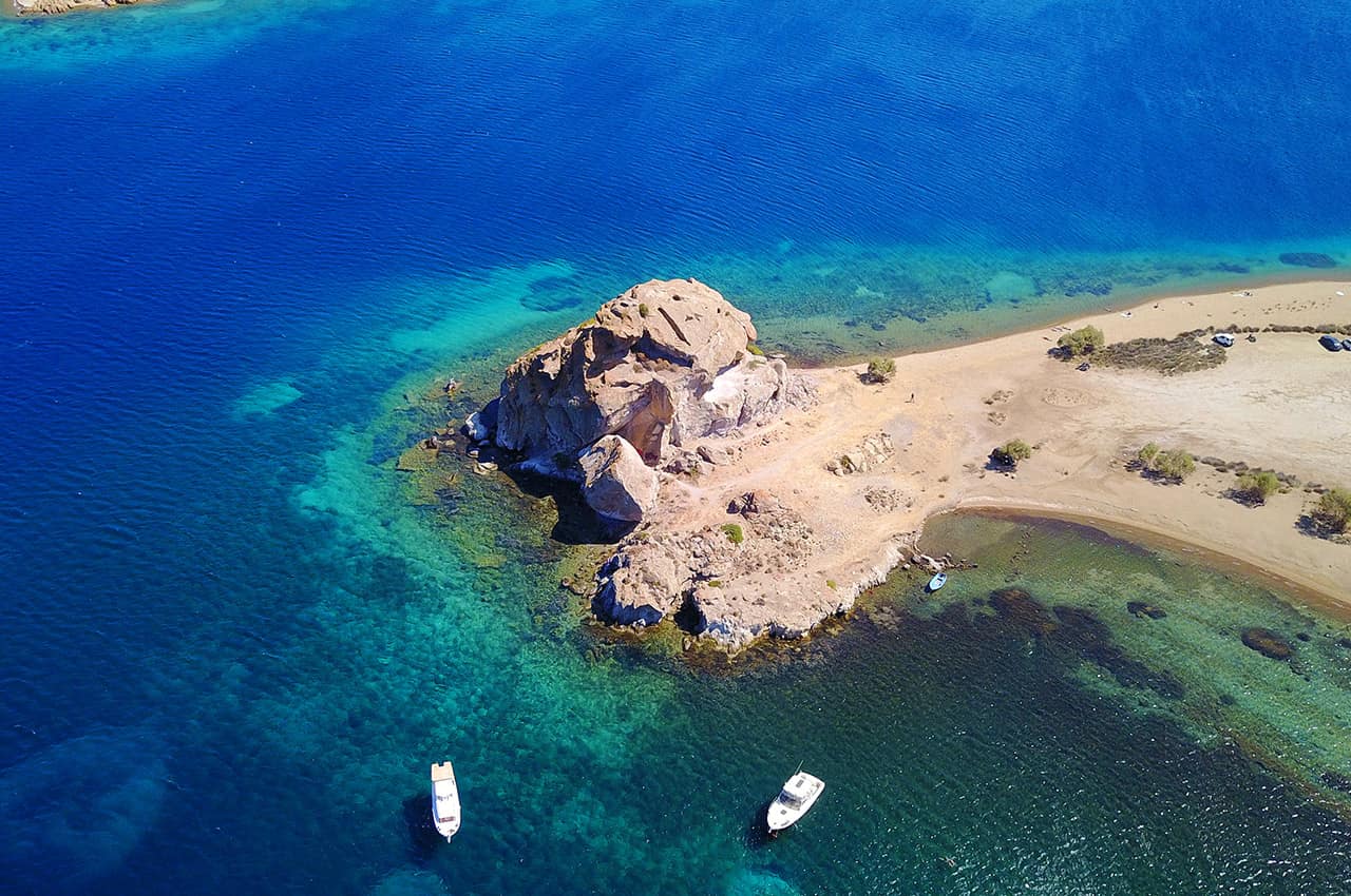 Praia Pretra - Patmos, Grécia