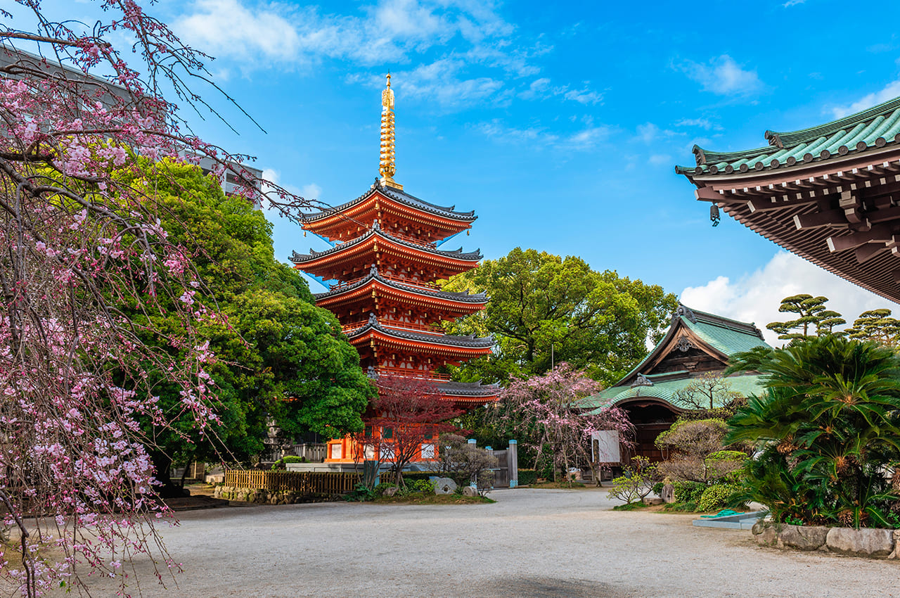 Tochoji shingon temple in hakata fukuoka japan