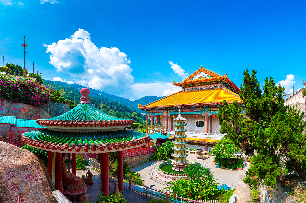 Malasia penang island georgetown kek lok si temple