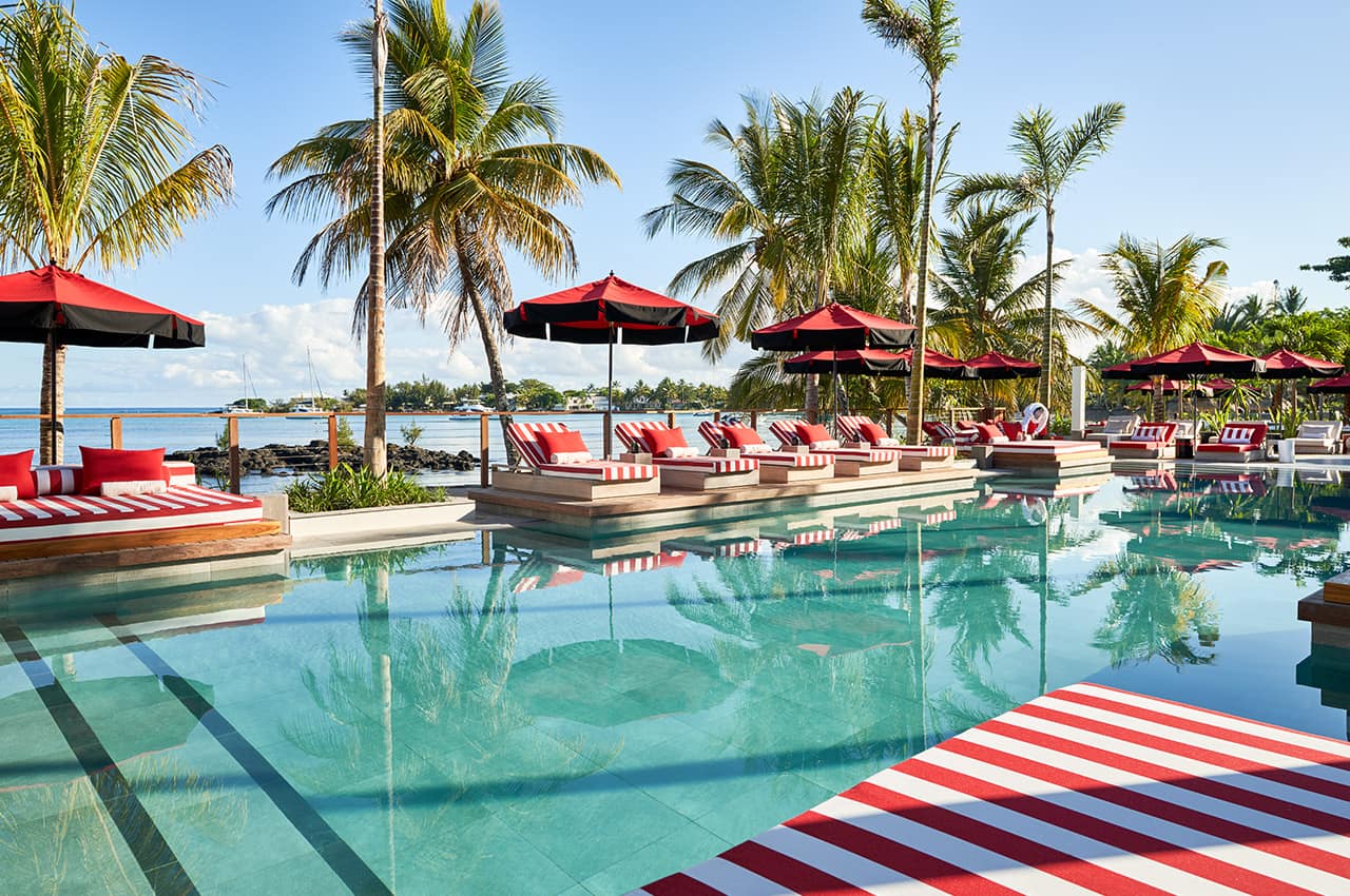 Lux grand baie beach rouge piscina