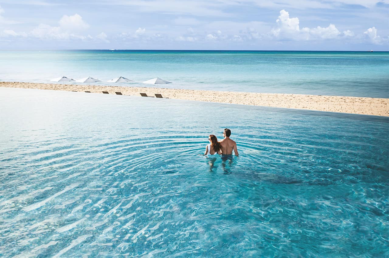 Le blanc spa resort los cabos casal na piscina