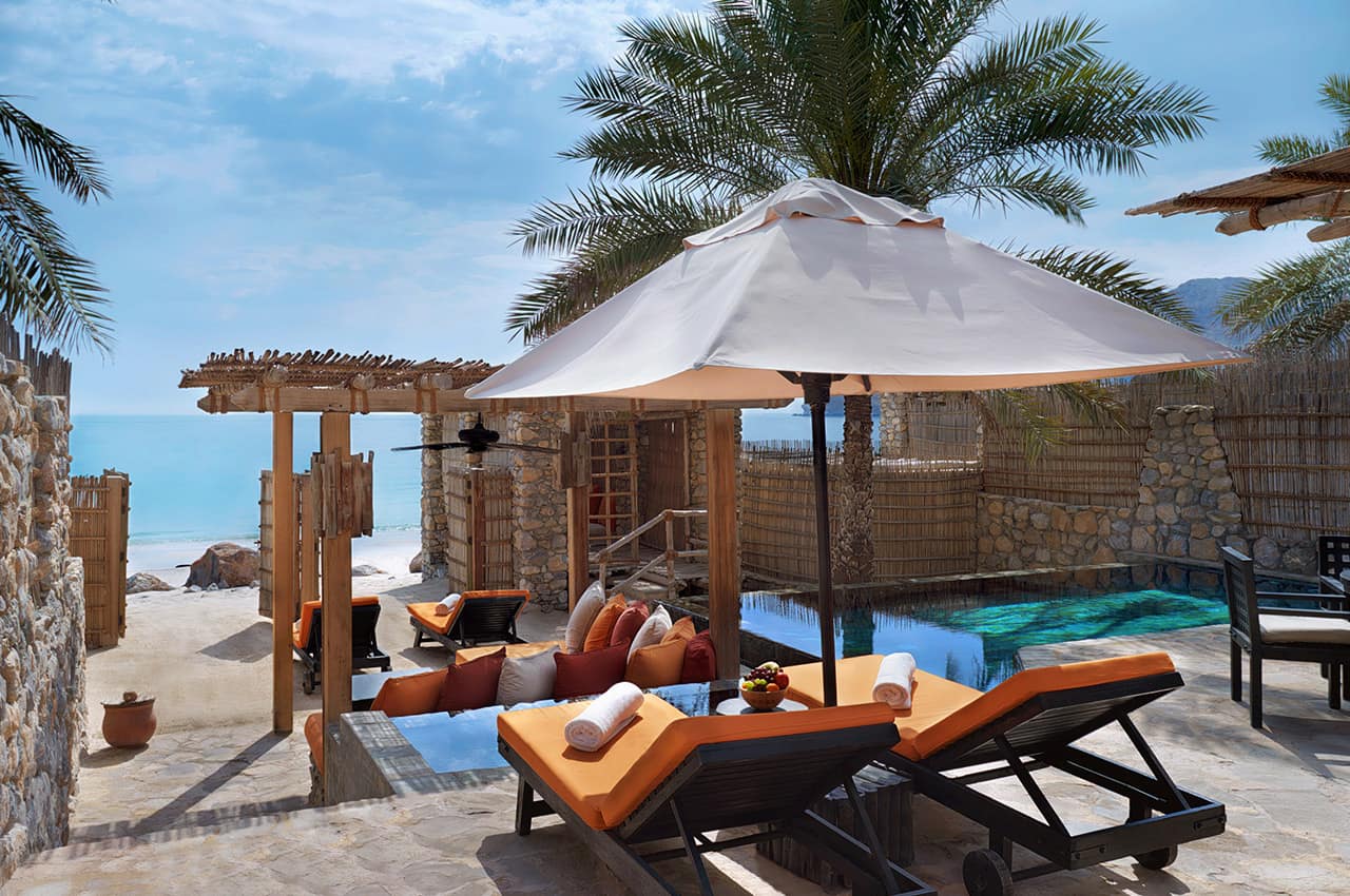 Six senses zighy bay pool villa beachfront