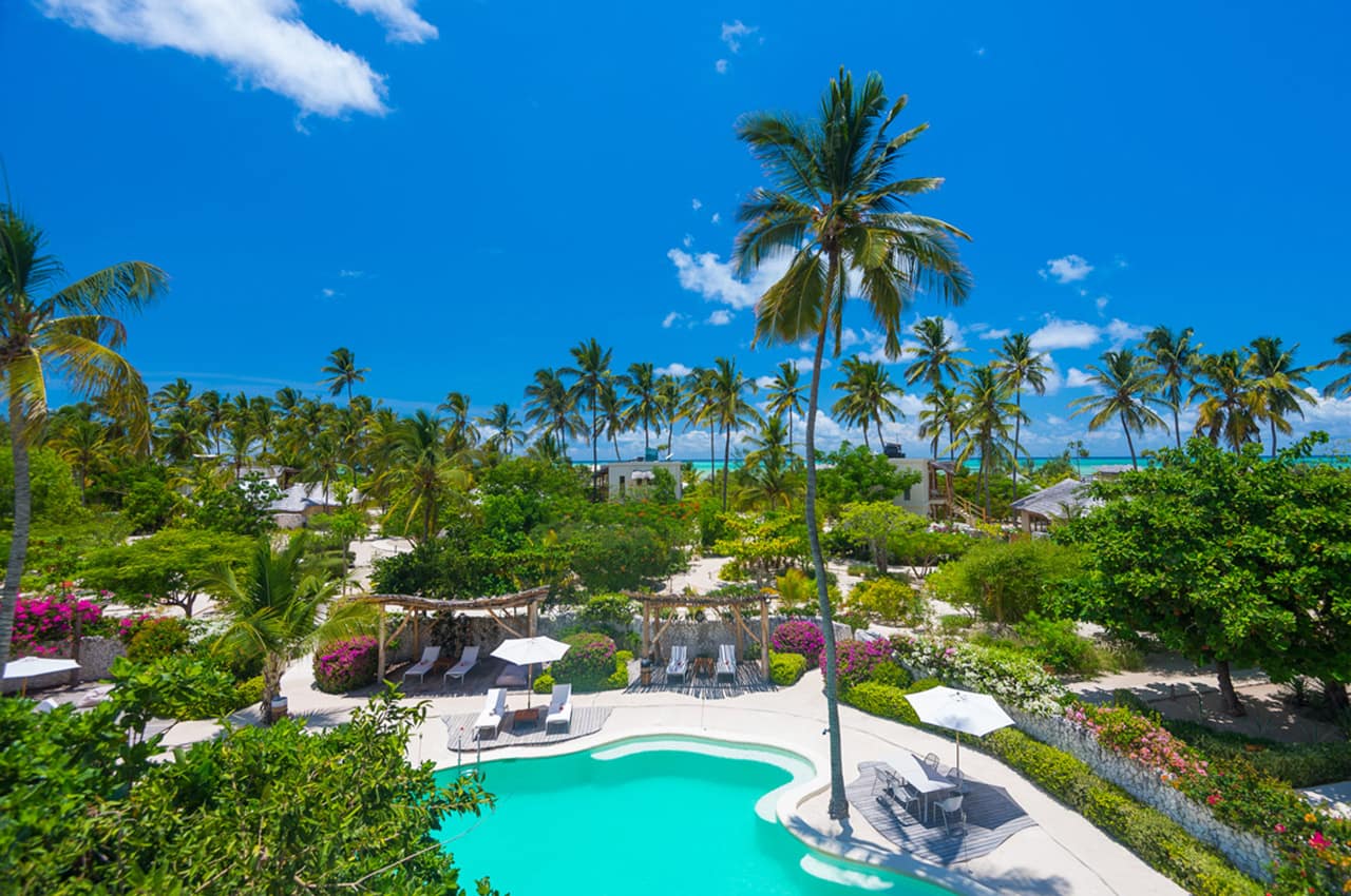 Zanzibar white sand luxury villas vista aerea