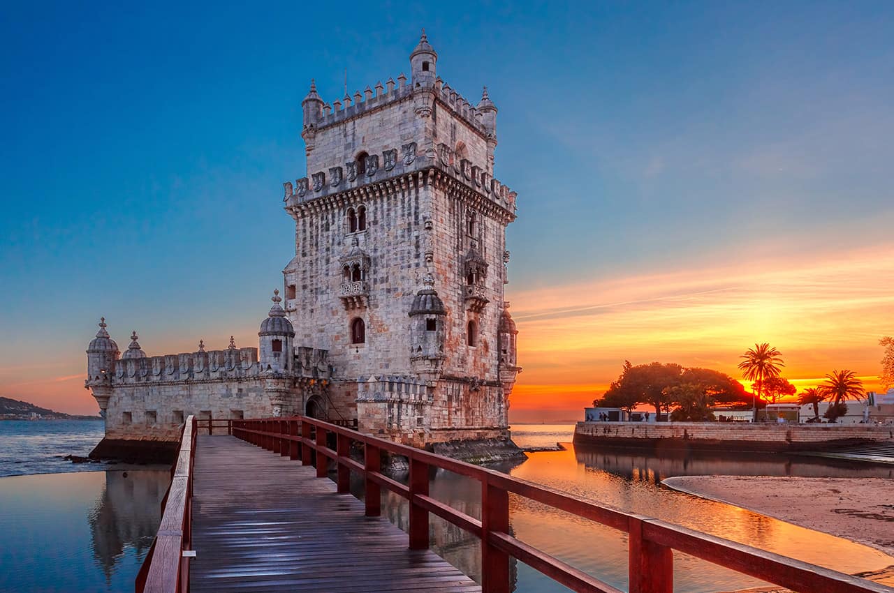 Torre de belem por do sol