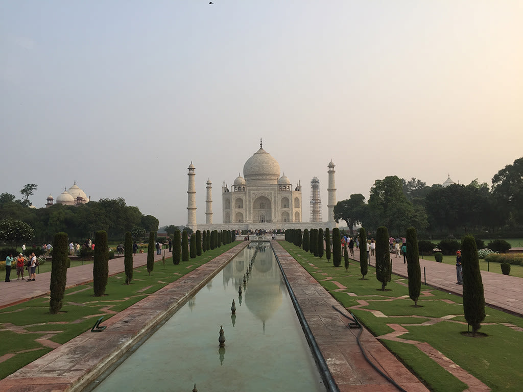 Taj-Mahal