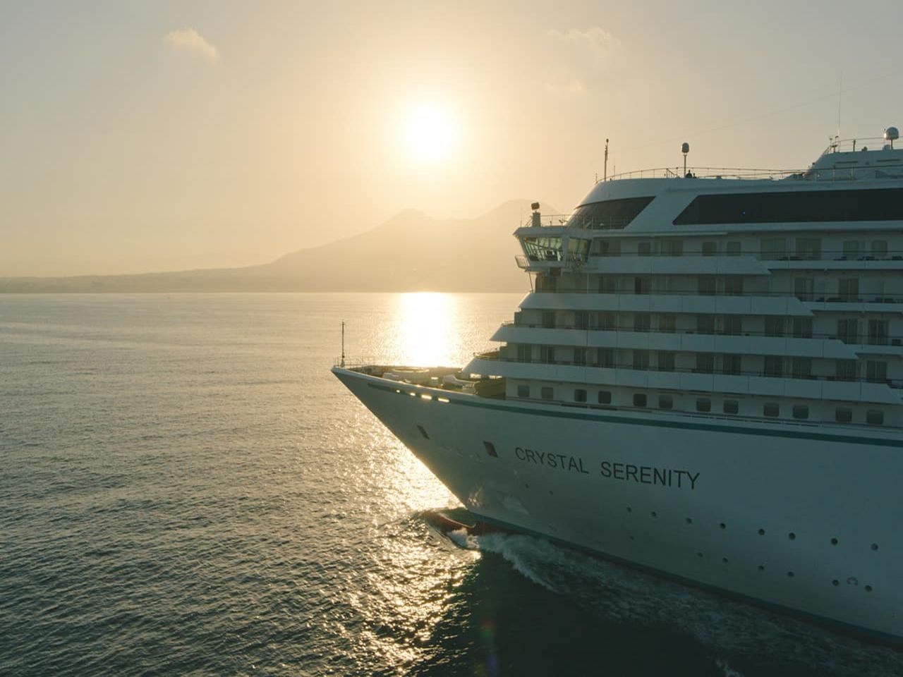 Crystal cruises serenity exterior