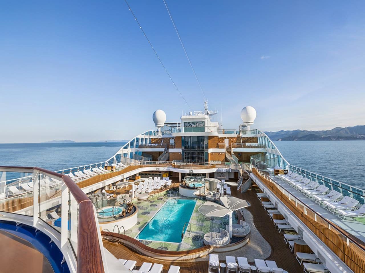 Oceania cruises vista piscina deck