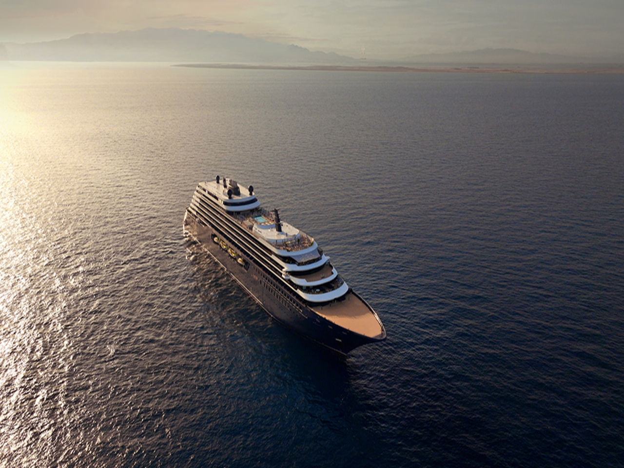 The ritz carlton yacht collection luminara