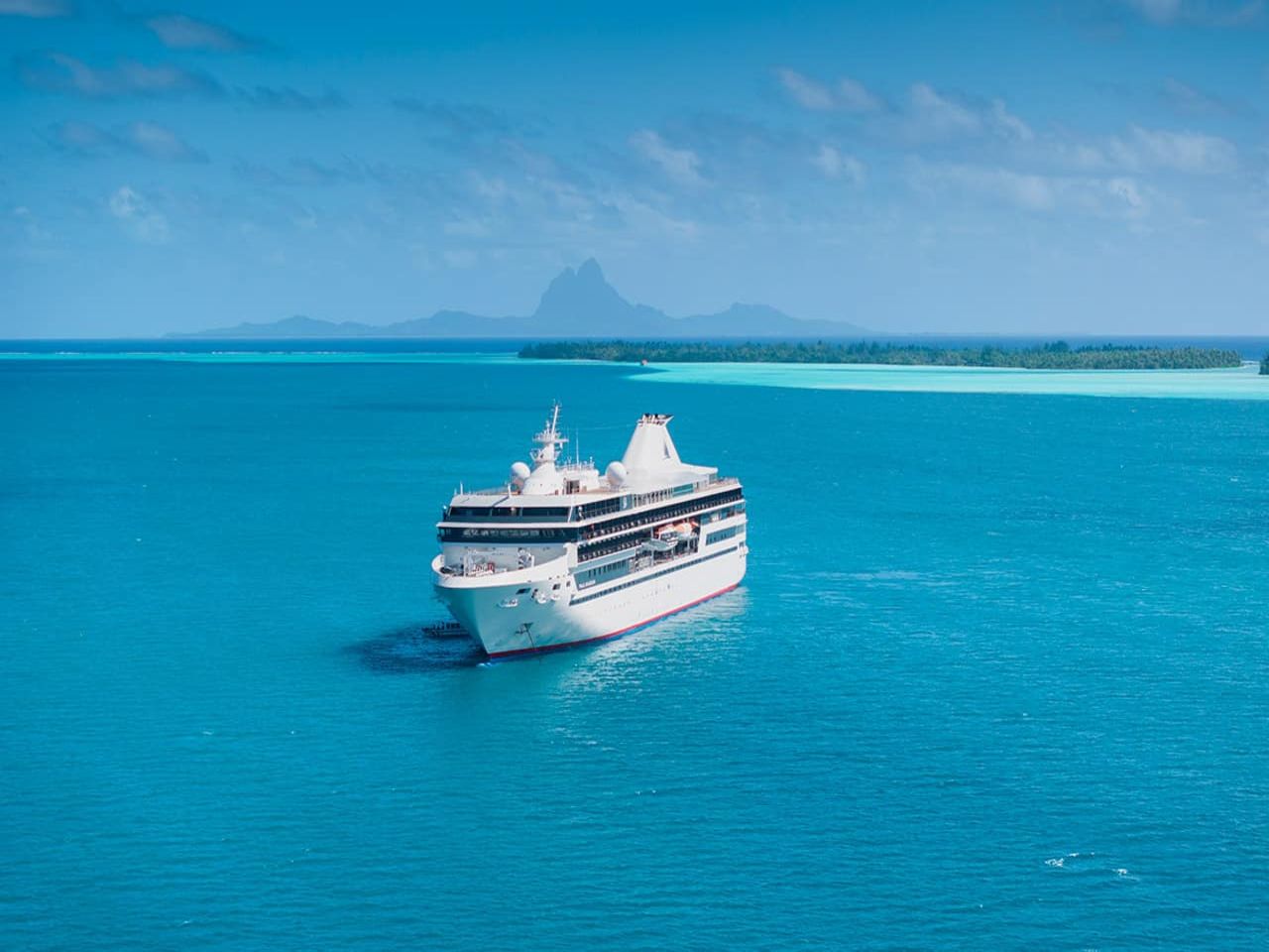 Paul gauguin cruises vista externa
