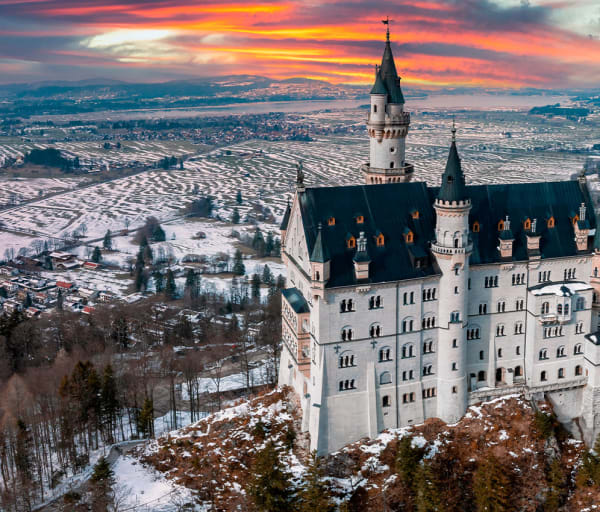 Vista aérea do Castelo Neuschwanstein