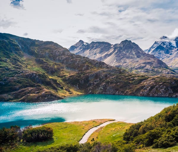 Laguna del caminante tierra del fuego argentina