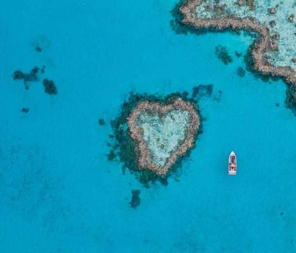 Australia hamilton island heart reef