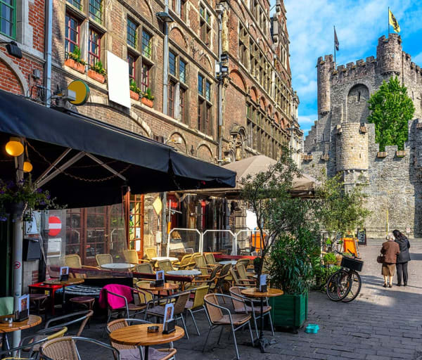Belgica gent pessoas em rua antiga
