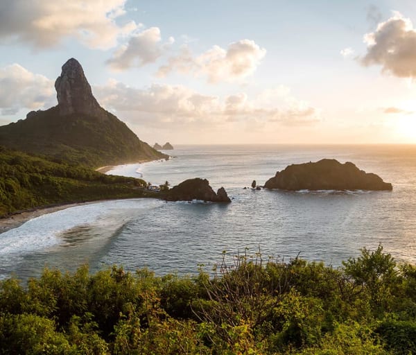Mtur pernambuco fernando de noronha morro do pico bruno lima
