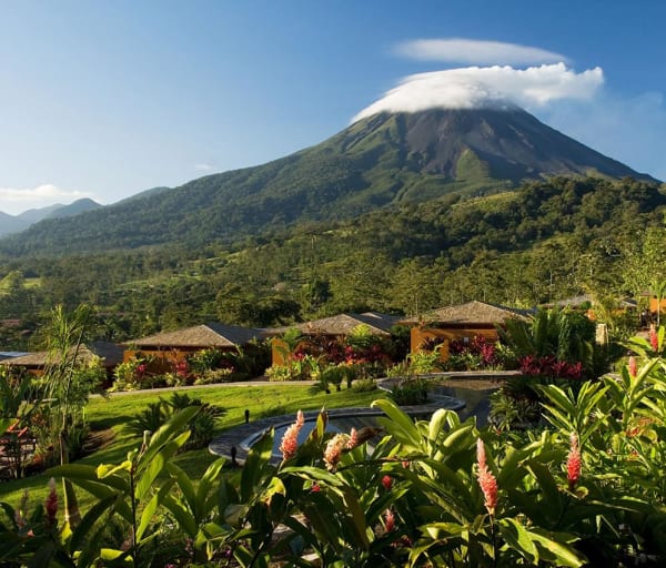 Nayara gardens vista vulcao