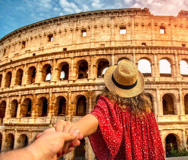 Turista no coliseu