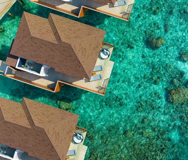 Maldivas avani overwater villa aerea