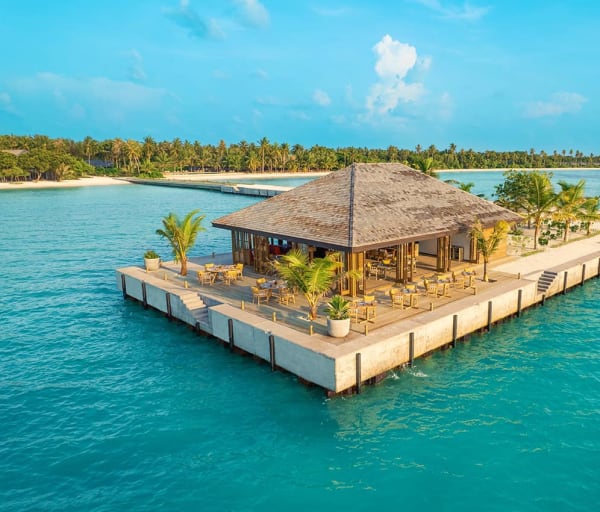 Maldivas jawakara islands restaurante molo